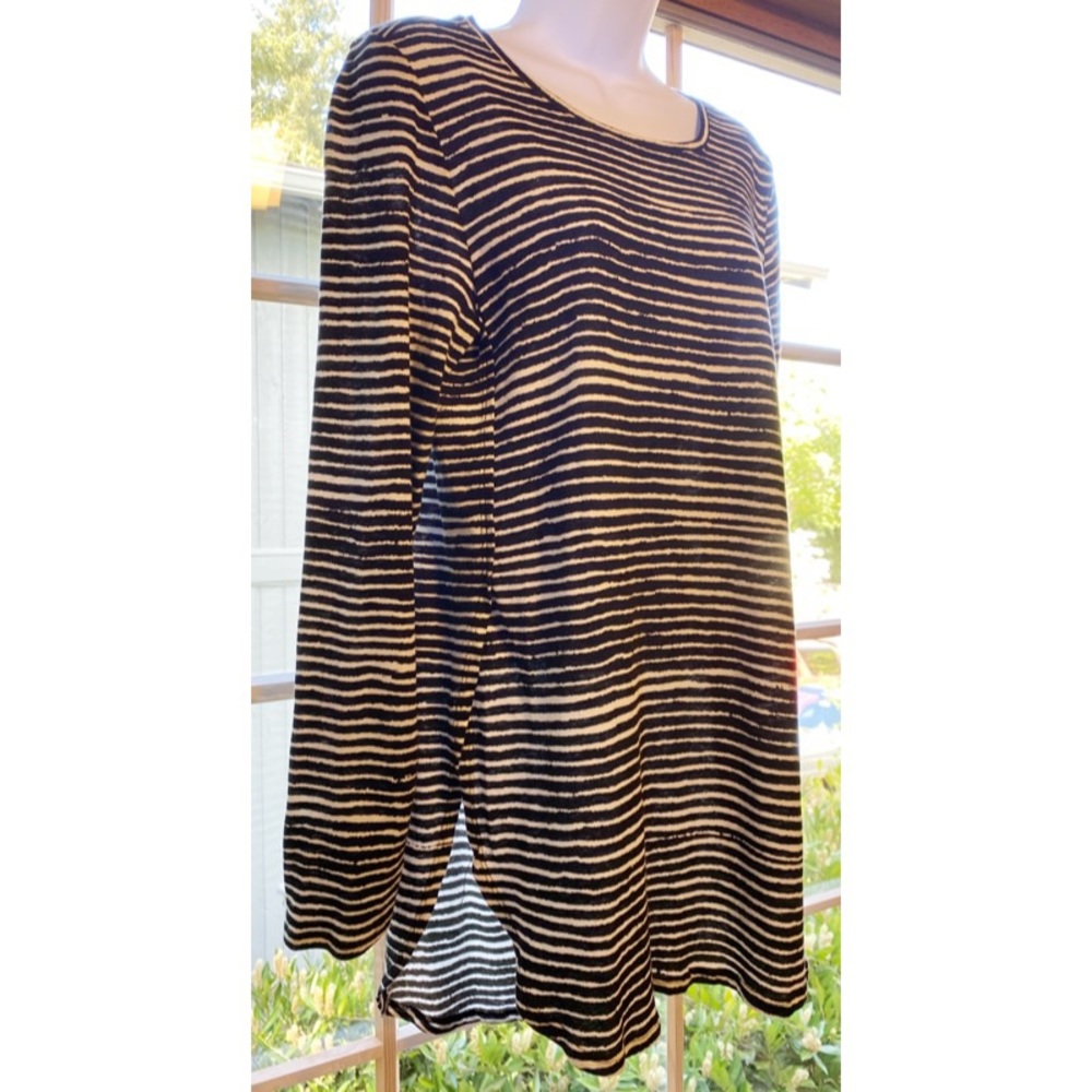 *3/$20* Long sleeve shirt